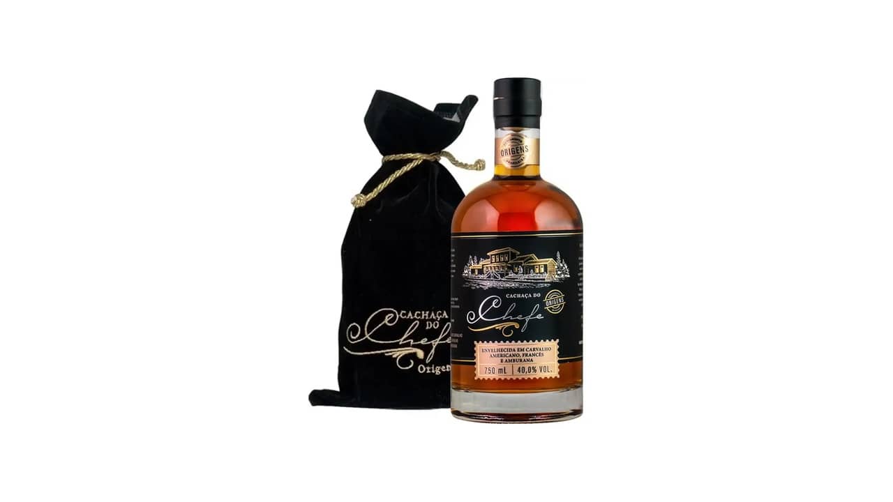Melhor Cachaça do Mundo: 7 Joias Brasileiras em Destaque