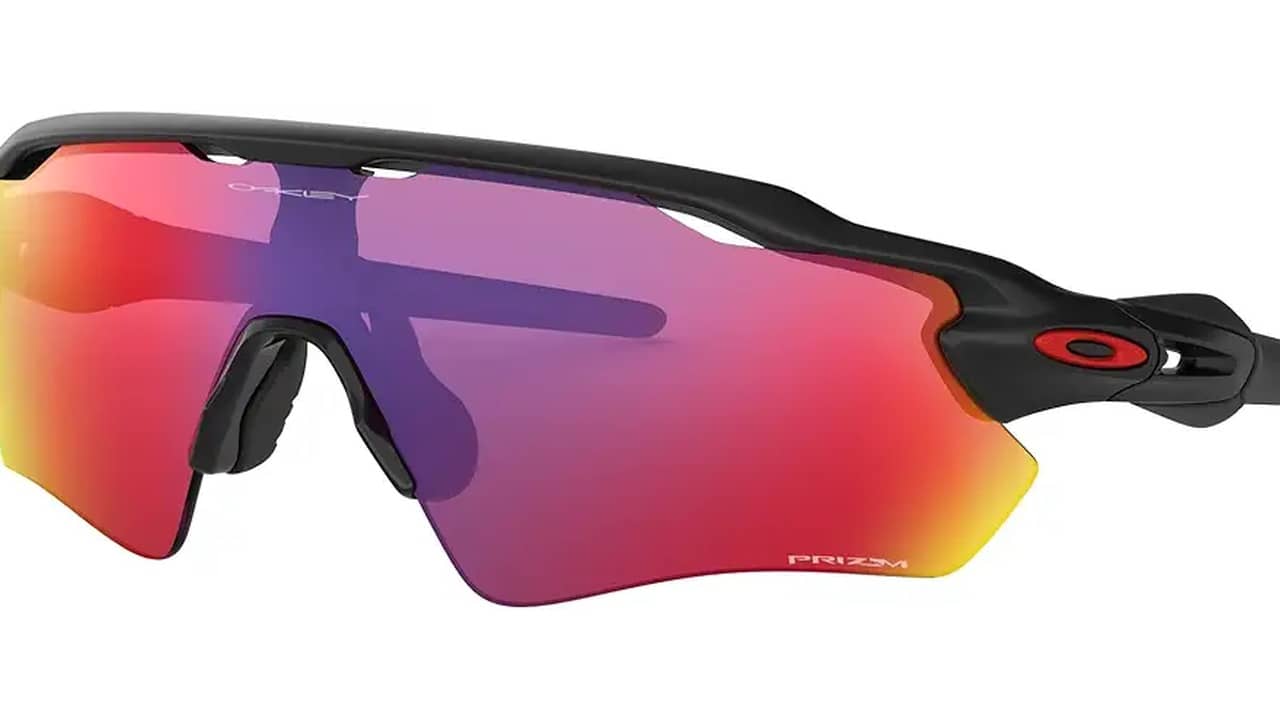 Melhor Óculos Oakley Corrida: Proteção e Performance em Detalhes
